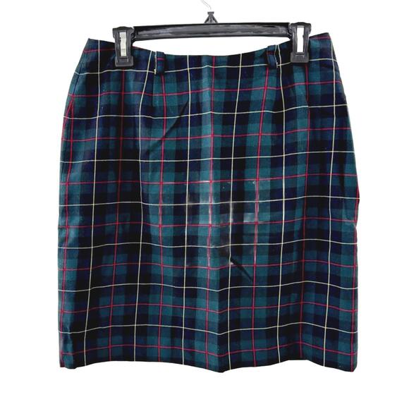 Casual Corner Dresses & Skirts - NWT Vintage Casual Corner 90s Y2k Green Plaid Tartan Pencil Skirt- Size 10